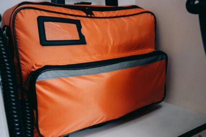 car emergency kit