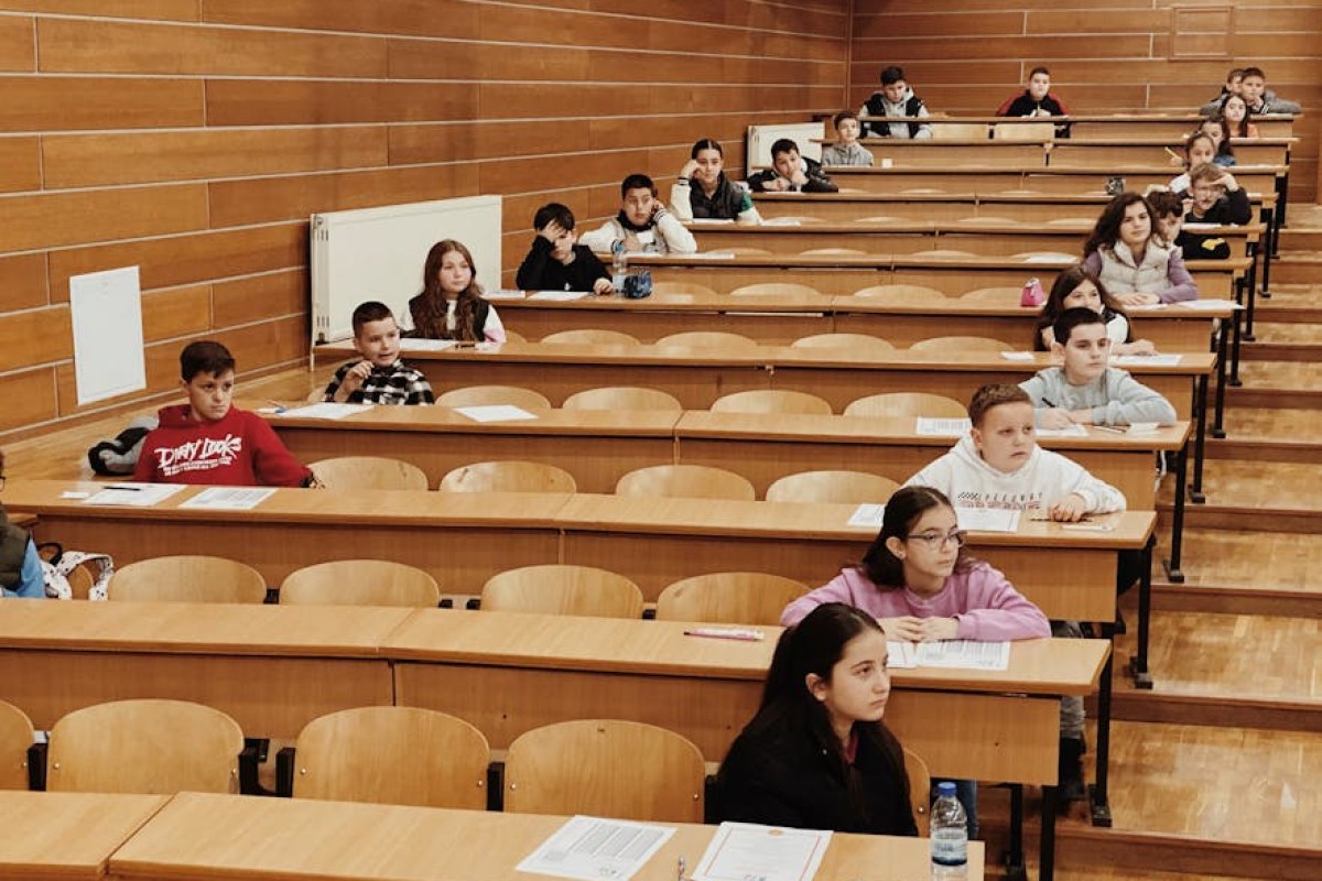 exam hall students