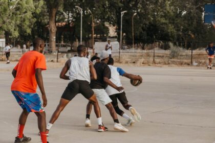 basketball match comeback