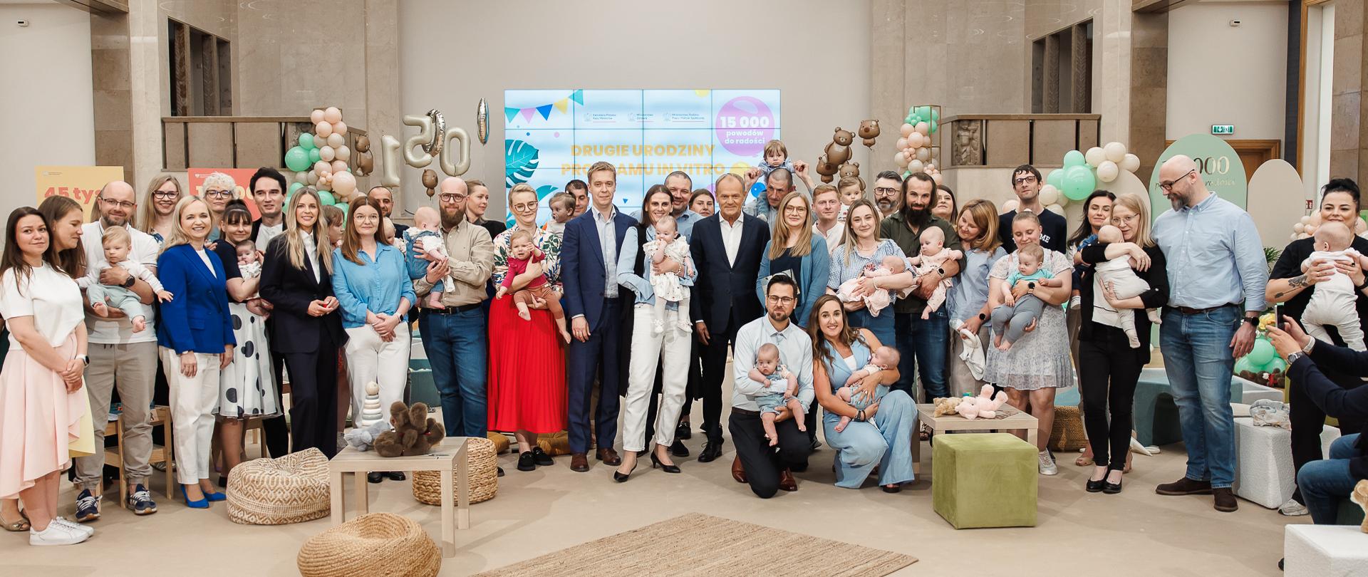 15 tysięcy dzieci urodzonych dzięki rządowemu programowi in vitro