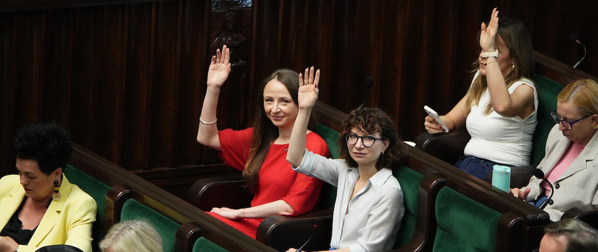 Sejm uchwalił nową ustawę antymobbingową – trafi do Senatu