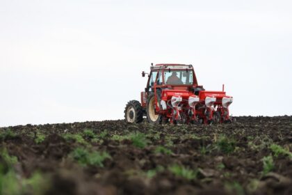 Agro-Masz pokaże na polu w Strzelcach nowy agregat Aquila Drive 600F