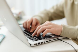 Dlaczego fundacja powinna prowadzić bloga? Kluczowe korzyści