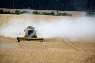 Deutz-Fahr promuje gotowe zestawy kombajnów na żniwa