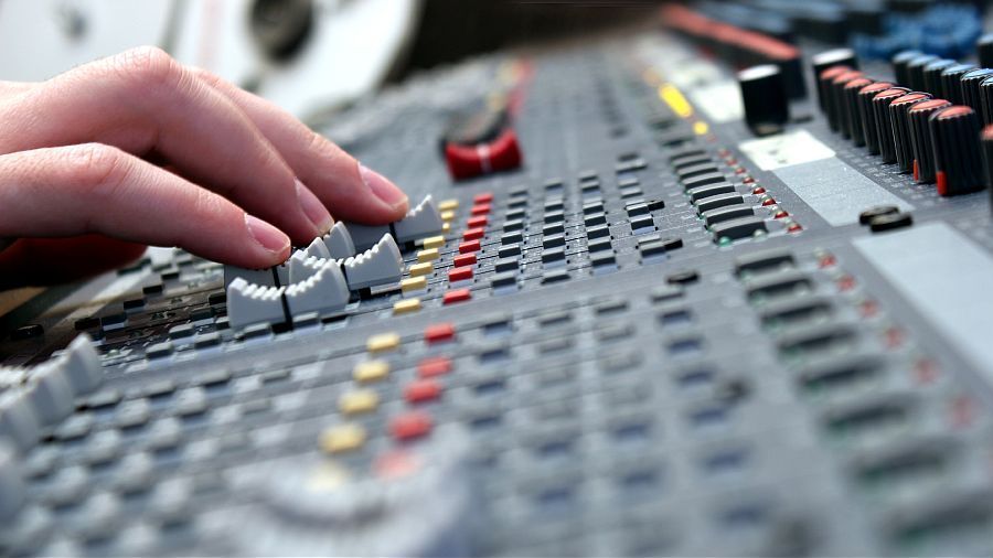KRRiT: dwóch nadawców uchybiło obowiązkowi informowania o 1,5% dla OPP
