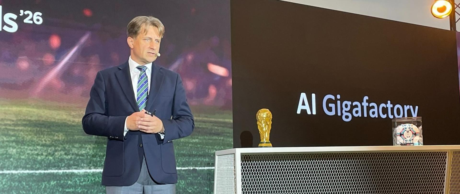 Polska w grze o europejską gigafabrykę AI – kluczowe wnioski z konferencji Lenovo