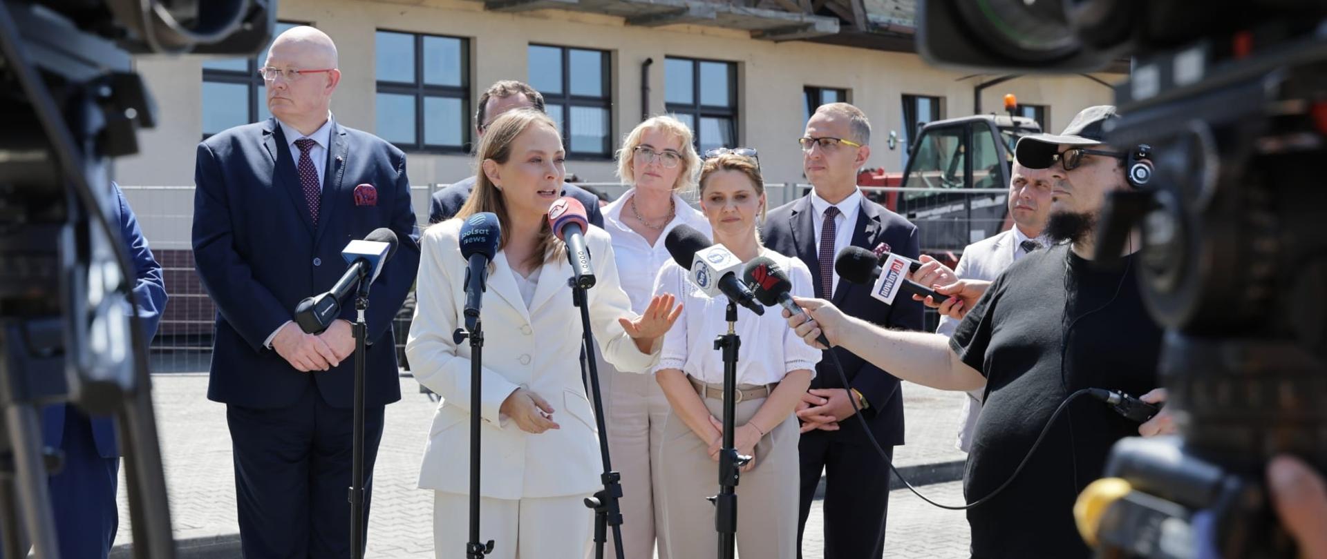 KPO w polskich szkołach: 1,8 mld zł na termomodernizację i cyfryzację