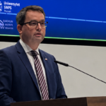 Wiceminister Sławomir Pałka otworzył międzynarodową debatę o sprawiedliwości naprawczej w Poznaniu