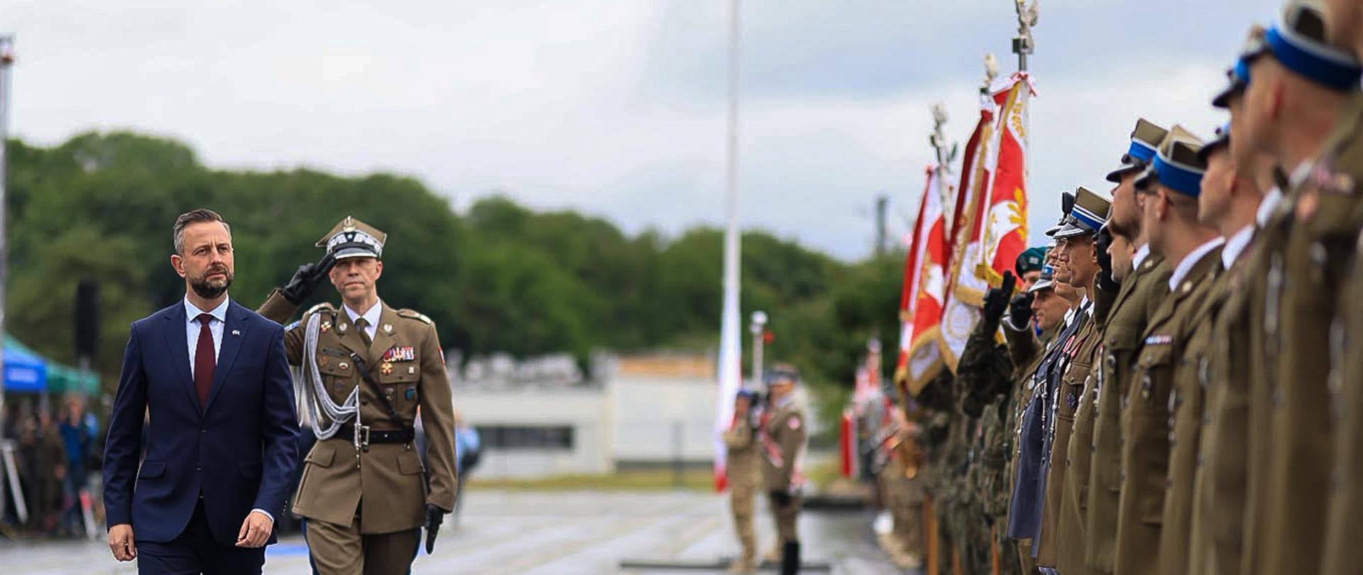 Generał Molenda przekazał dowodzenie cyberwojskami. Nowym dowódcą gen. Chmielewski