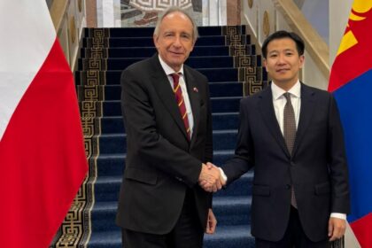 Wiceminister Bartoszewski z wizytą w Mongolii – rozmowy o bezpieczeństwie i współpracy