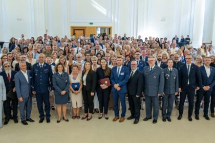 Wiceministra Maria Ejchart na centralnych obchodach Święta Kuratorskiej Służby Sądowej
