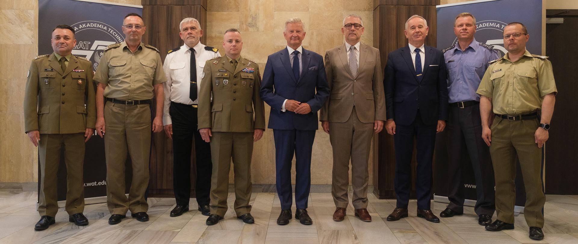 Wiceminister obrony podsumował półrocze współpracy z uczelniami wojskowymi