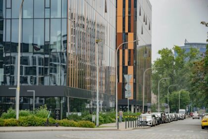 Nowa siedziba ARiMR w Lesznie otwarta – minister rolnictwa na uroczystości