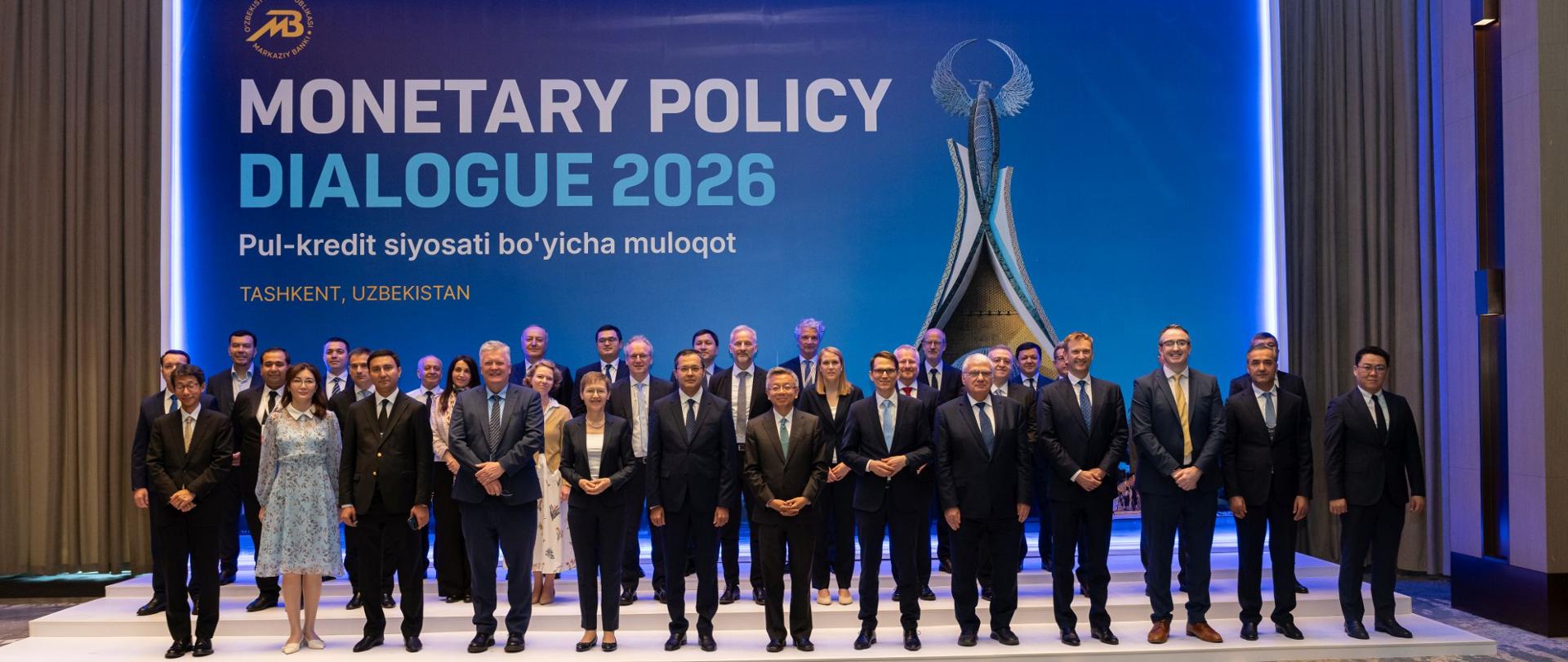 Polski wiceminister finansów na spotkaniu MFW i Banku Światowego w Taszkencie