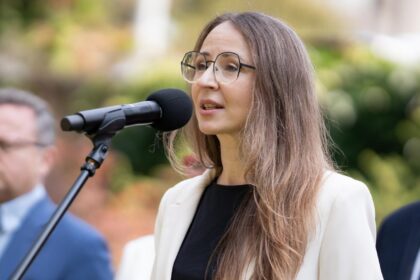 Renta wdowia: rok od startu, milion beneficjentów i podwyżka od 2027