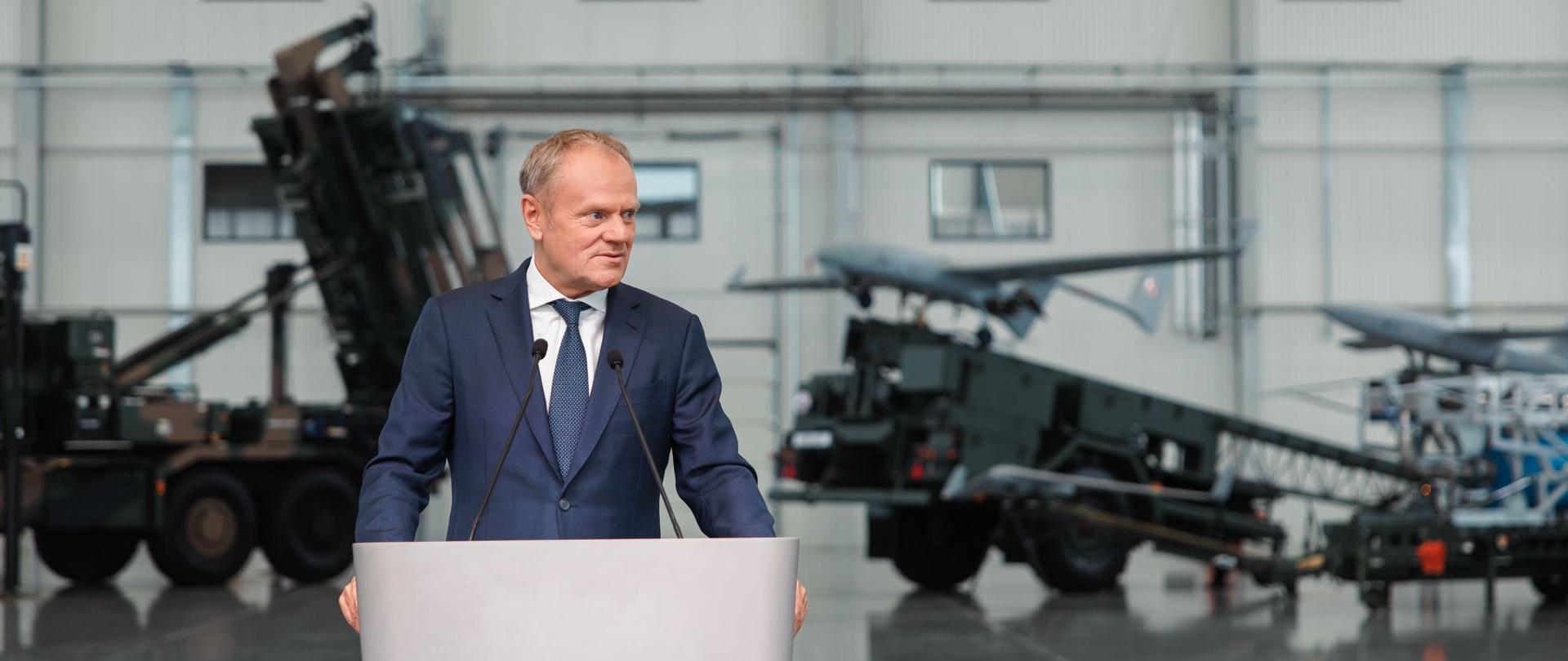 Premier Tusk: historyczna umowa zbrojeniowa z USA w Bydgoszczy