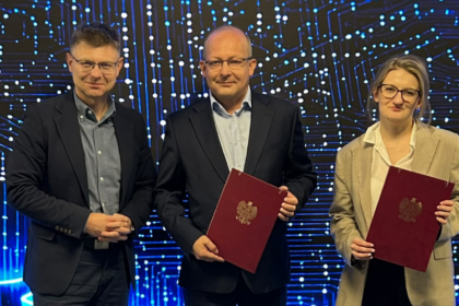 Nowy partner w PW eSkills – wspólne działania na rzecz bezpieczeństwa dzieci w internecie