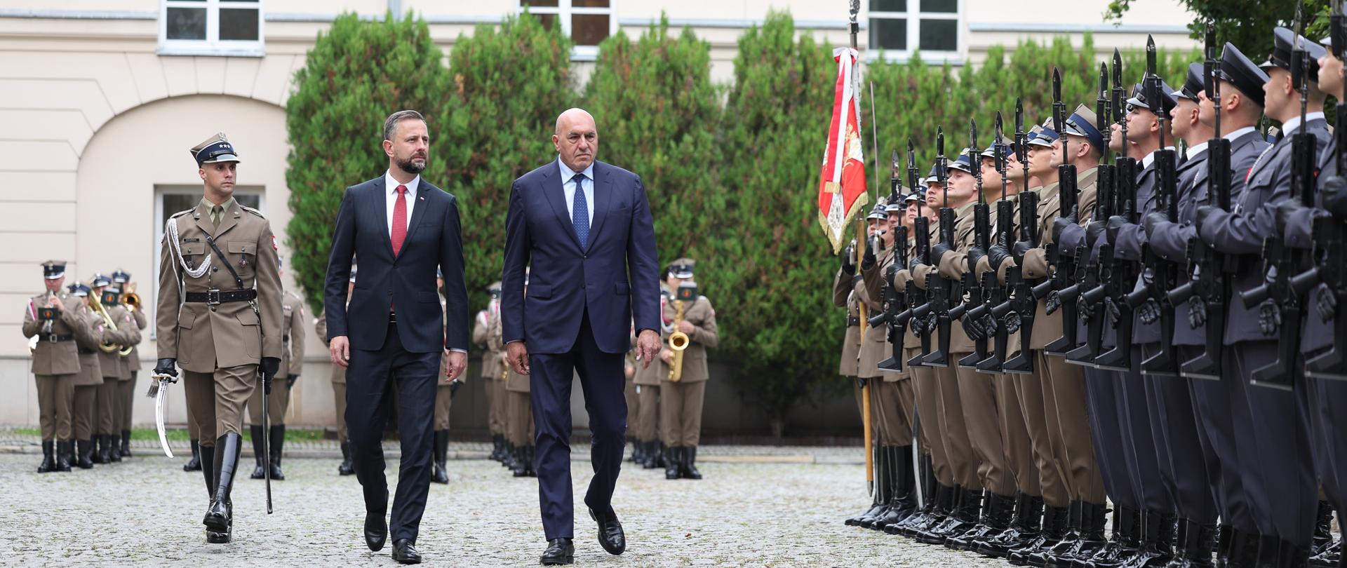 Polska i Włochy zacieśniają współpracę obronną. Rozmowy o mobilności wojsk i śmigłowcach