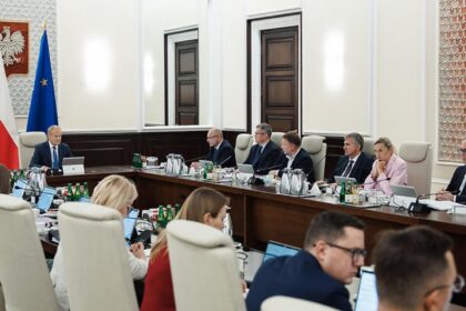 Premier apeluje o odrzucenie weta do ustawy o kryptoaktywach w związku z sabotażami