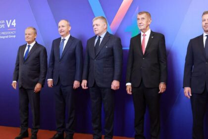 Szczyt V4 w Bratysławie: powrót do wspólnych celów i ochrona interesów regionu