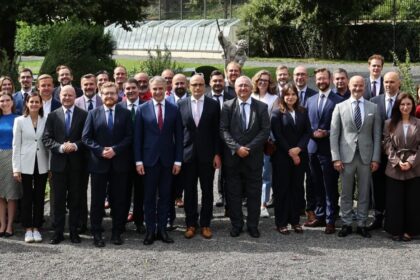 Polska i Czechy łączą siły w AI – memorandum podpisane w Pradze